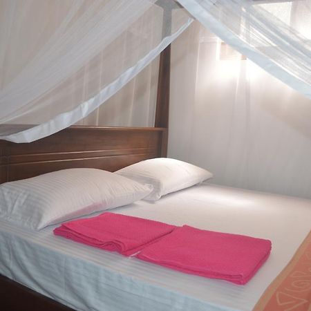 Chamod Holiday Home Tangalle Exterior photo