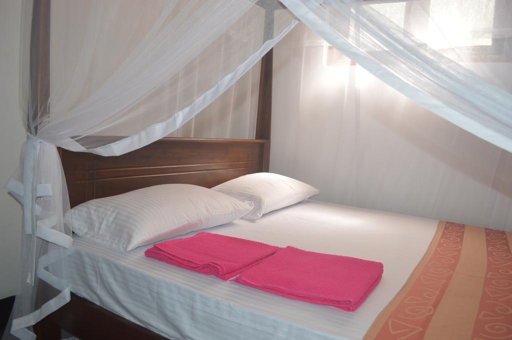 Chamod Holiday Home Tangalle Exterior photo