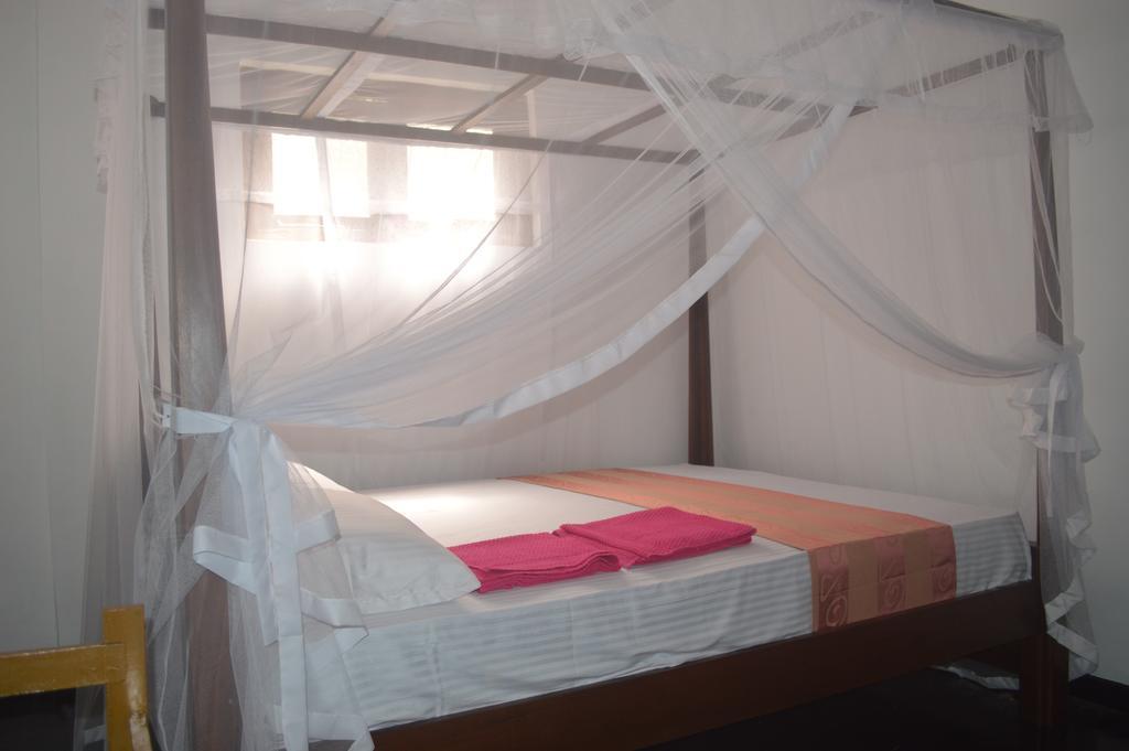 Chamod Holiday Home Tangalle Exterior photo