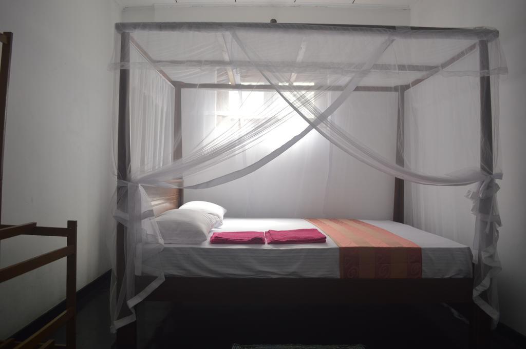 Chamod Holiday Home Tangalle Exterior photo