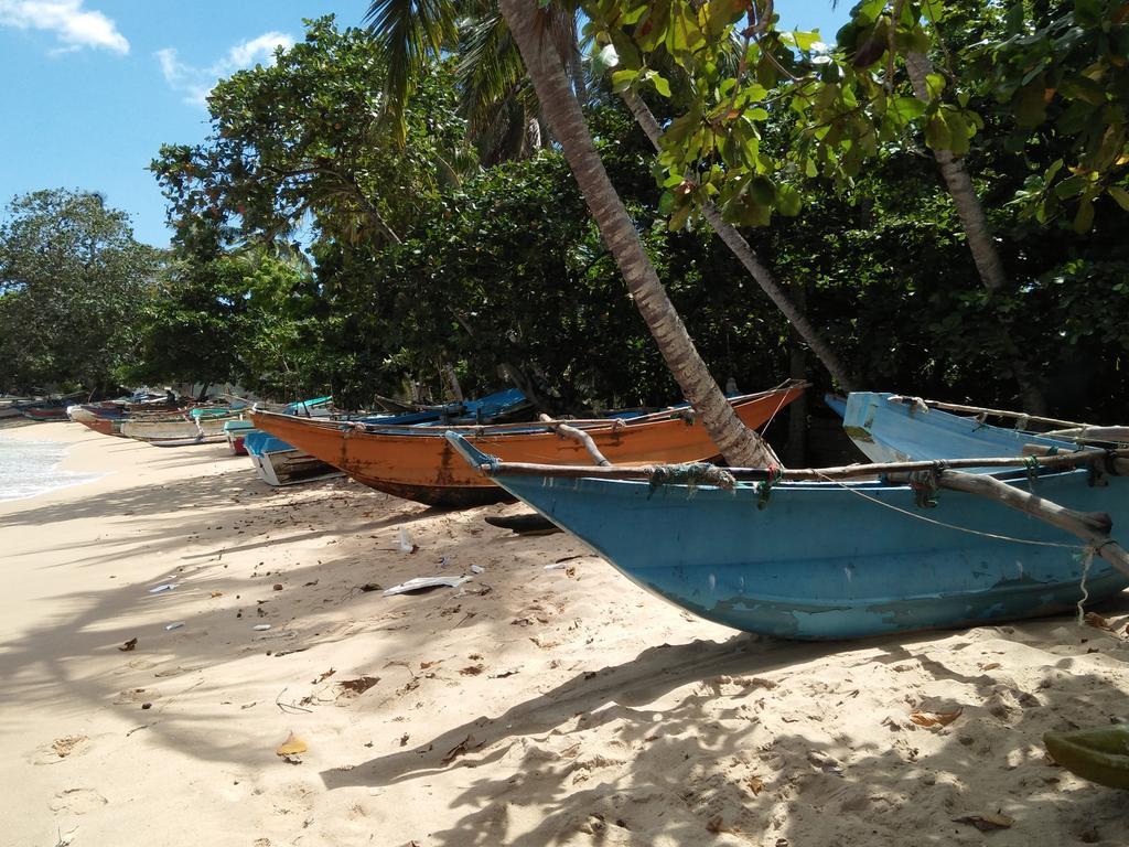 Chamod Holiday Home Tangalle Exterior photo