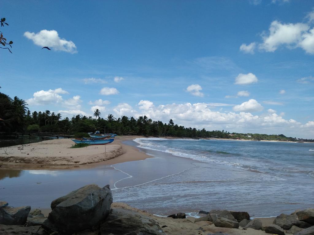 Chamod Holiday Home Tangalle Exterior photo